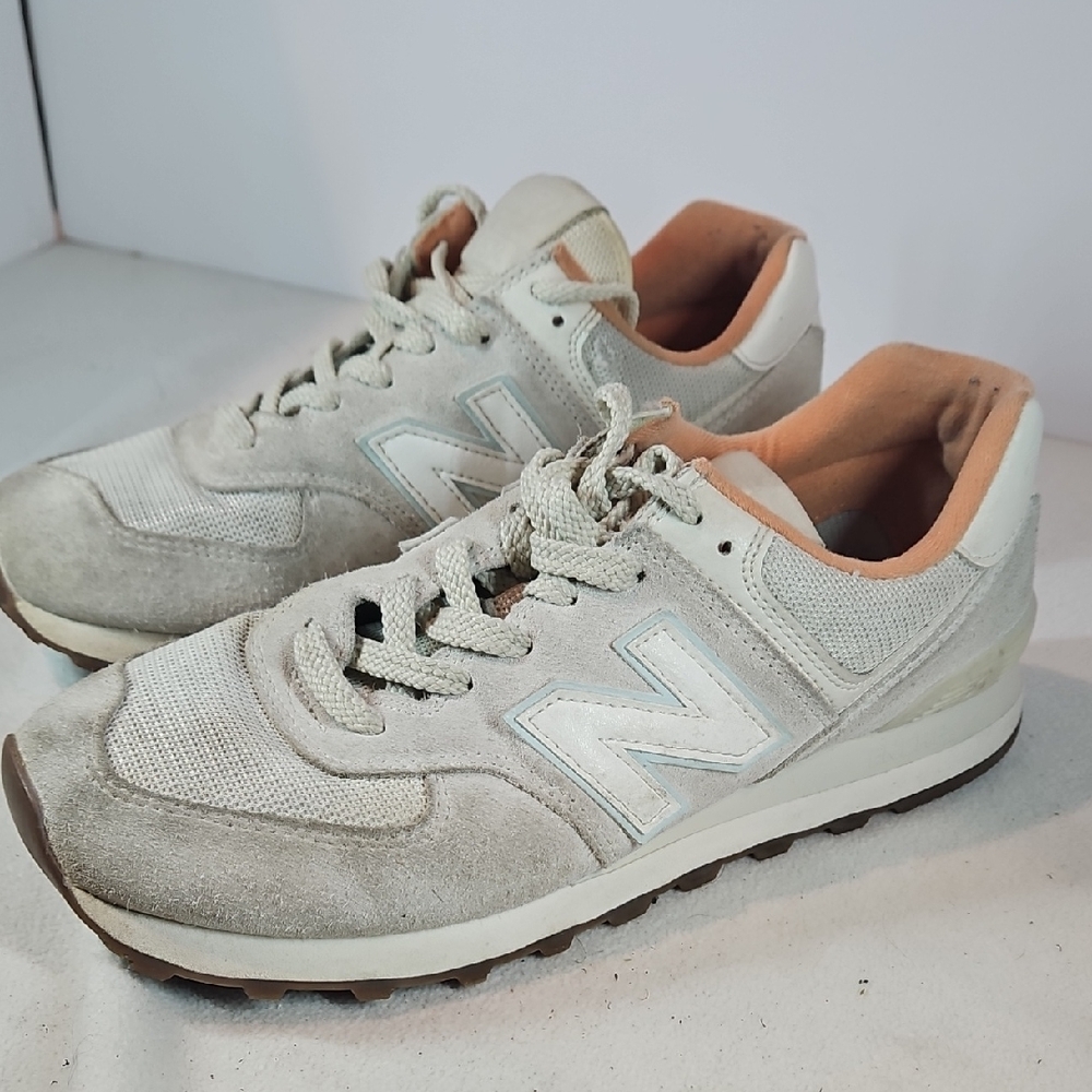 New Balance Cream and Tan Sneakers